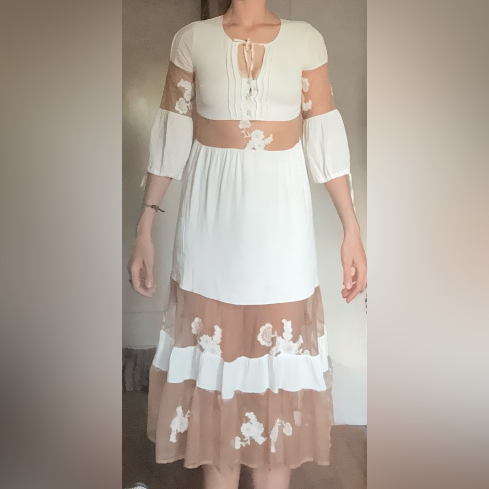 Love & Lemons White Embroidered Lace Midi Dress- XS